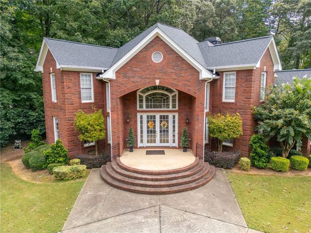 4439 Oxburgh Park, Flowery Branch, GA 30542