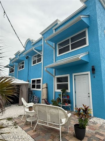 222 Fairweather LN, Fort Myers Beach, FL 33931