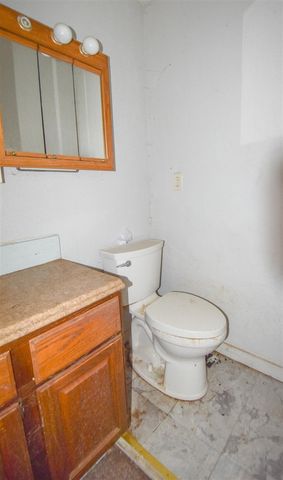 1085 E Chicago Road A, Quincy, MI 49082