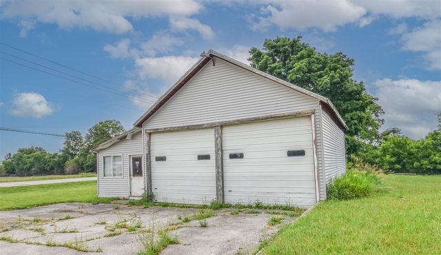 1085 E Chicago Road A, Quincy, MI 49082