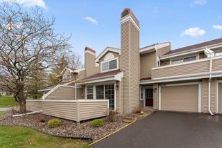 2060 Shenandoah Court F, Plymouth, MN 55447