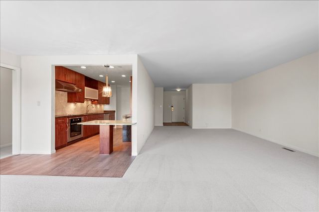 835 Judson Avenue 509, Evanston, IL 60202