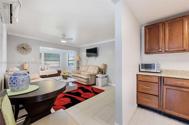 1464 SW 29th Ave, Fort Lauderdale, FL 33312