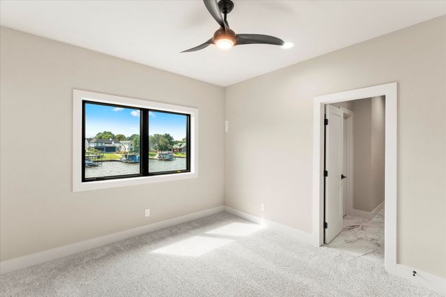 2565 Groves Court, Tool, TX 75143