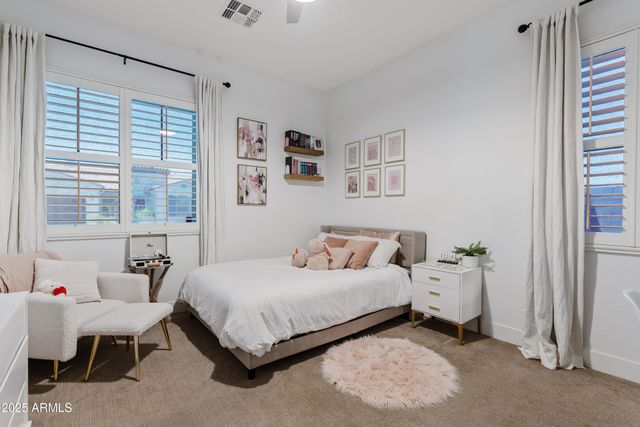 1500 E SAGITTARIUS Place, Chandler, AZ 85249