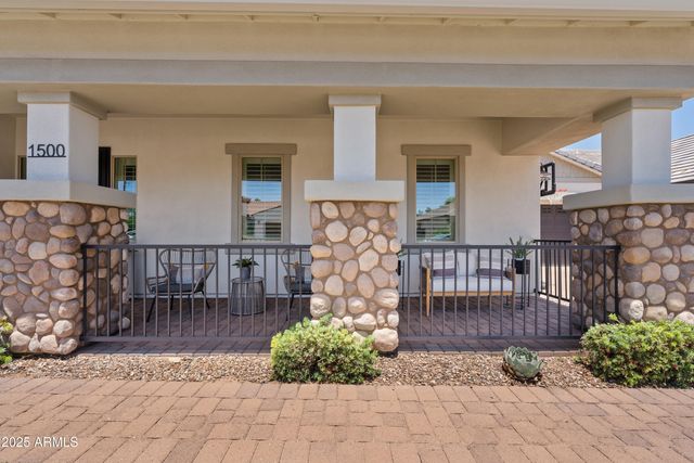 1500 E SAGITTARIUS Place, Chandler, AZ 85249