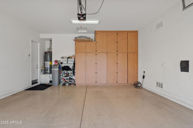 1500 E SAGITTARIUS Place, Chandler, AZ 85249