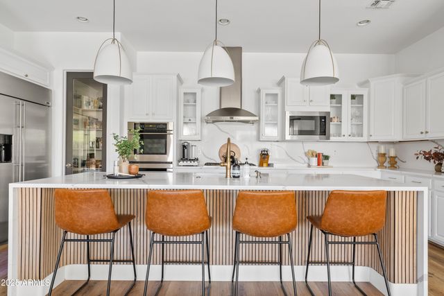 1500 E SAGITTARIUS Place, Chandler, AZ 85249