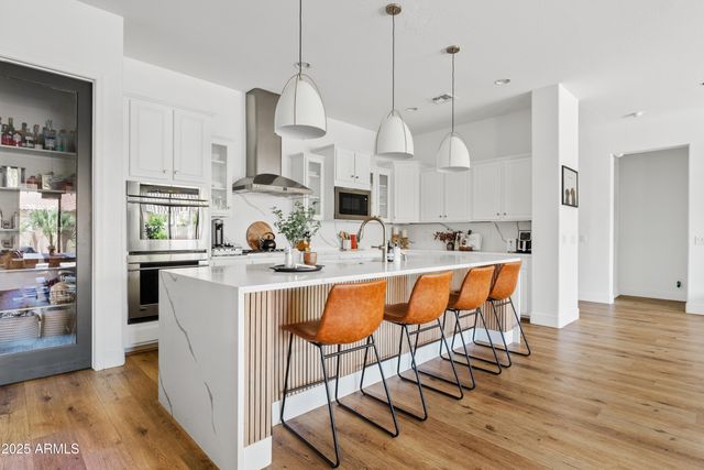 1500 E SAGITTARIUS Place, Chandler, AZ 85249