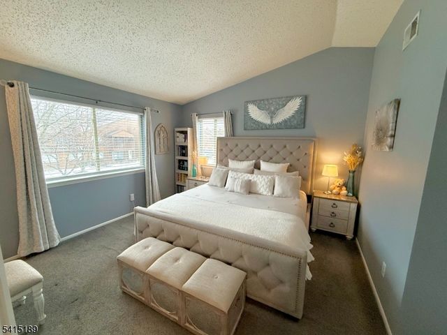 137 Drake Ln, Roxbury Twp., NJ 07852