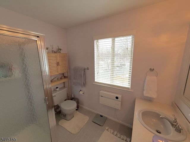 137 Drake Ln, Roxbury Twp., NJ 07852