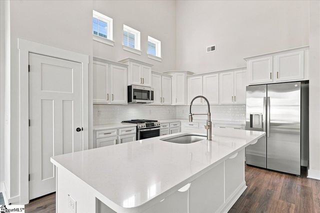 14029 Satinwood Way, Inman, SC 29349