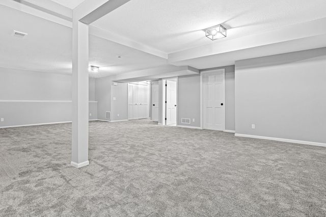 515 Marnie Street S, Maplewood, MN 55119