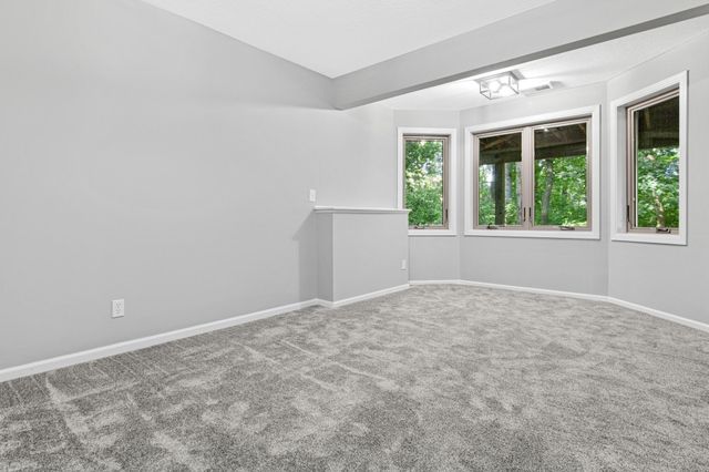 515 Marnie Street S, Maplewood, MN 55119