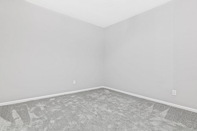 515 Marnie Street S, Maplewood, MN 55119