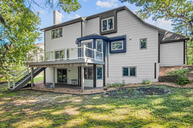 515 Marnie Street S, Maplewood, MN 55119