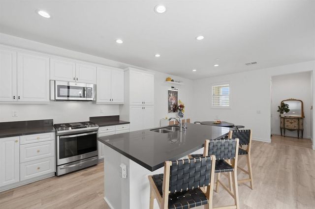 1190 Camino Prado, Chula Vista, CA 91913