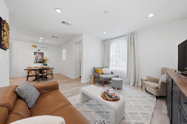 1190 Camino Prado, Chula Vista, CA 91913