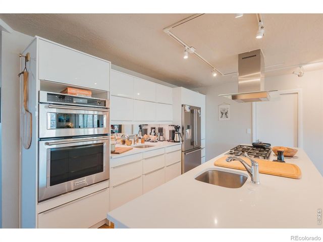 829 Juniper Lane, Fort Collins, CO 80526