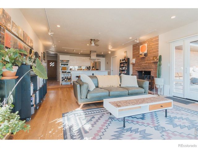 829 Juniper Lane, Fort Collins, CO 80526