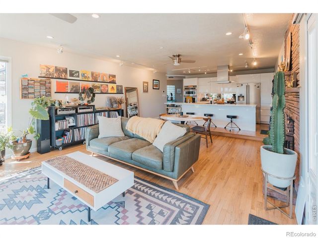 829 Juniper Lane, Fort Collins, CO 80526