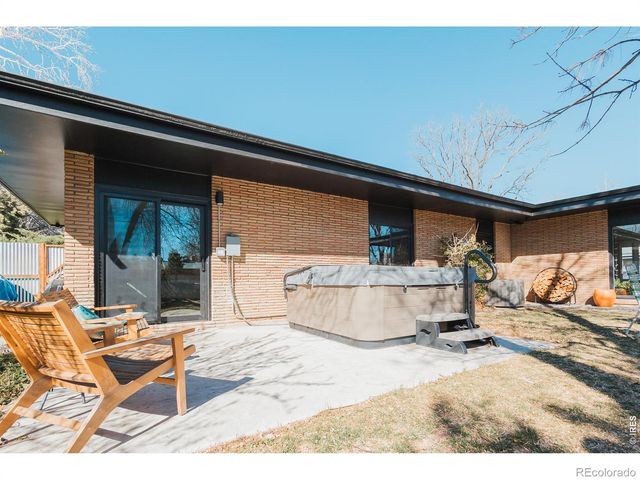 829 Juniper Lane, Fort Collins, CO 80526
