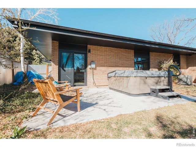 829 Juniper Lane, Fort Collins, CO 80526