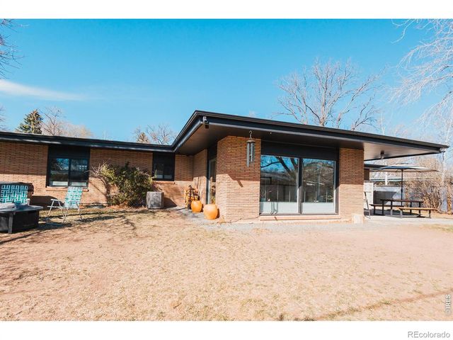 829 Juniper Lane, Fort Collins, CO 80526