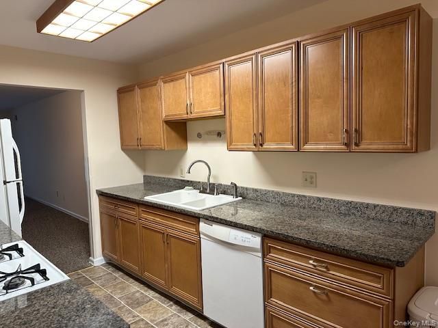 5 Magnolia Lane, Warwick, NY 10990