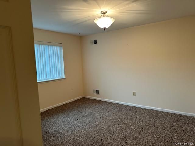 5 Magnolia Lane, Warwick, NY 10990