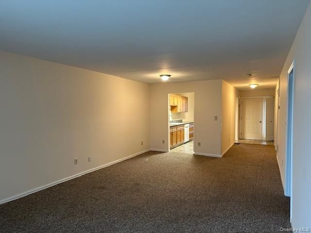 5 Magnolia Lane, Warwick, NY 10990