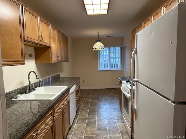 5 Magnolia Lane, Warwick, NY 10990