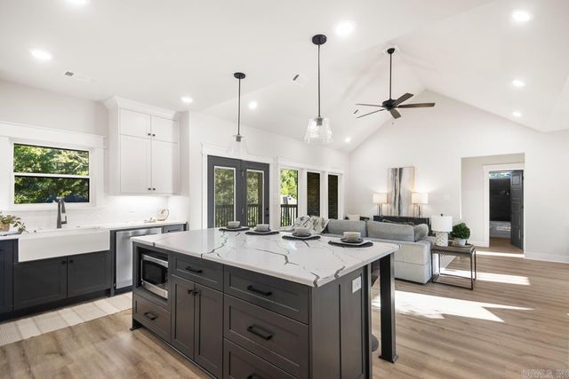 132 Lombard Court, Hot Springs, AR 71901