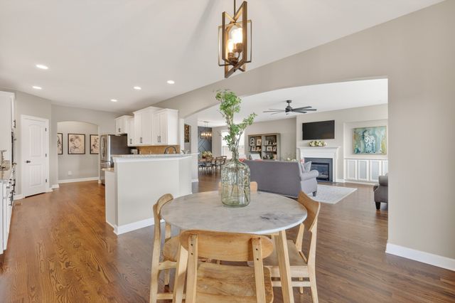 1944 Kirkwood Dr, Mount Juliet, TN 37122