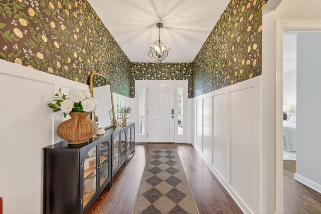 1944 Kirkwood Dr, Mount Juliet, TN 37122