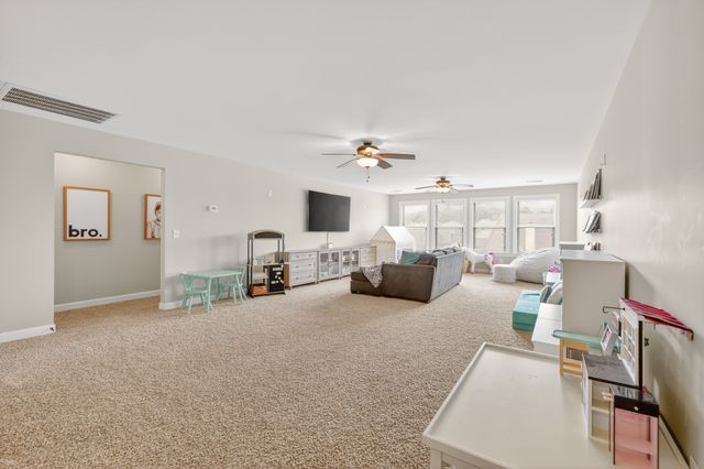 1944 Kirkwood Dr, Mount Juliet, TN 37122