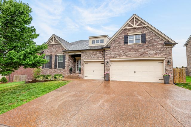 1944 Kirkwood Dr, Mount Juliet, TN 37122