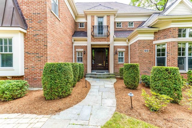 64 Crescent Drive, Glencoe, IL 60022