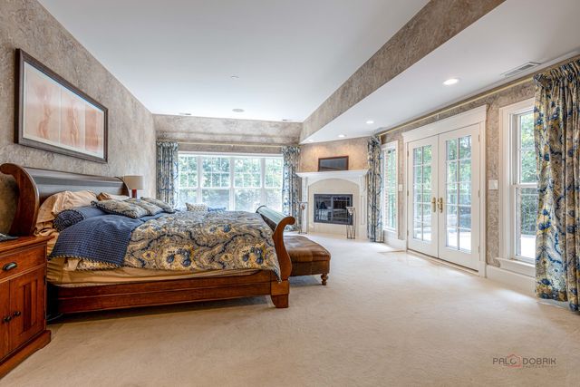 64 Crescent Drive, Glencoe, IL 60022