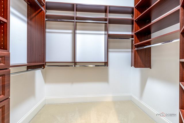 64 Crescent Drive, Glencoe, IL 60022