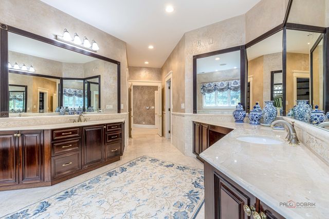 64 Crescent Drive, Glencoe, IL 60022