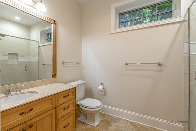 64 Crescent Drive, Glencoe, IL 60022