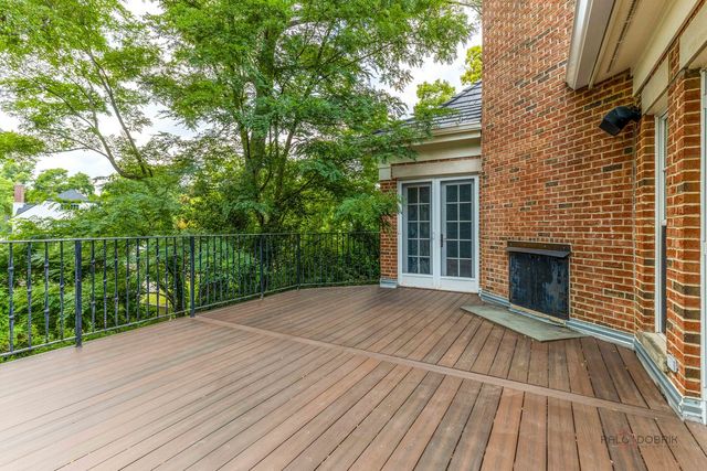 64 Crescent Drive, Glencoe, IL 60022