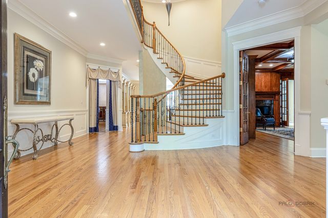 64 Crescent Drive, Glencoe, IL 60022