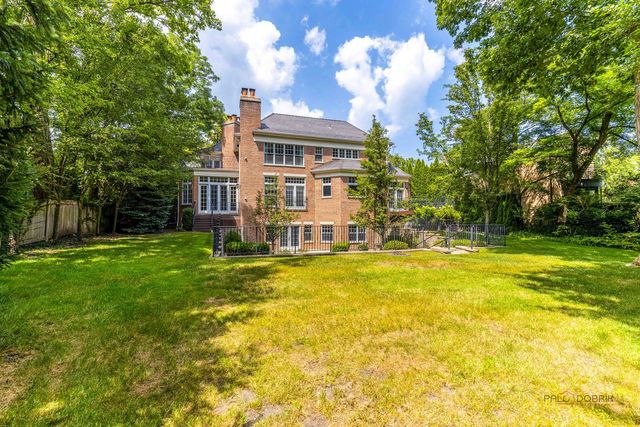 64 Crescent Drive, Glencoe, IL 60022