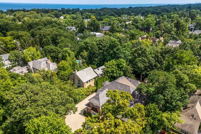 64 Crescent Drive, Glencoe, IL 60022