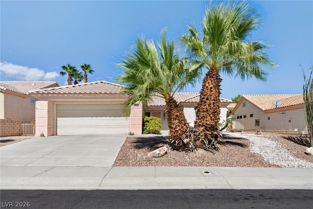 2821 Hanging Rock Drive, Las Vegas, NV 89134 — photo 2