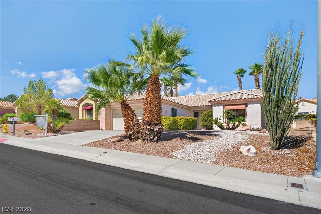 2821 Hanging Rock Drive, Las Vegas, NV 89134 — photo 3