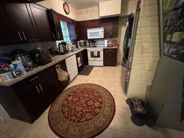 91 Fronton Blvd, Dania Beach, FL 33004