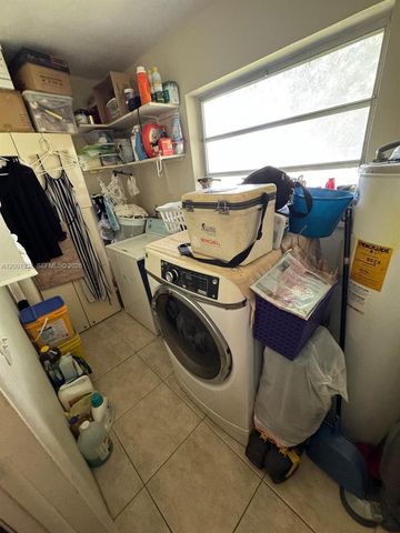 91 Fronton Blvd, Dania Beach, FL 33004